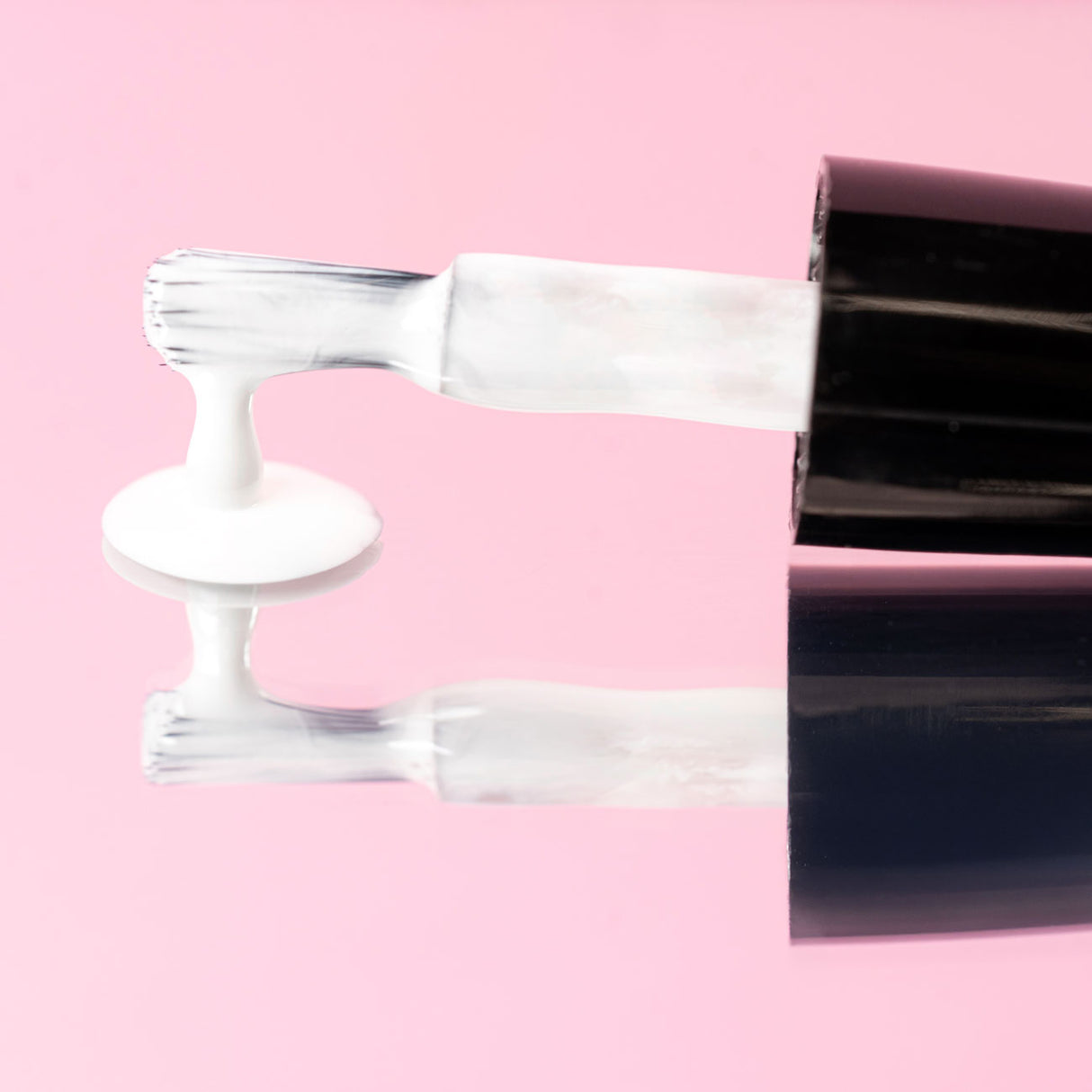 16 - Soak Off Color Smalto semipermanente HEMAFREE 8ml