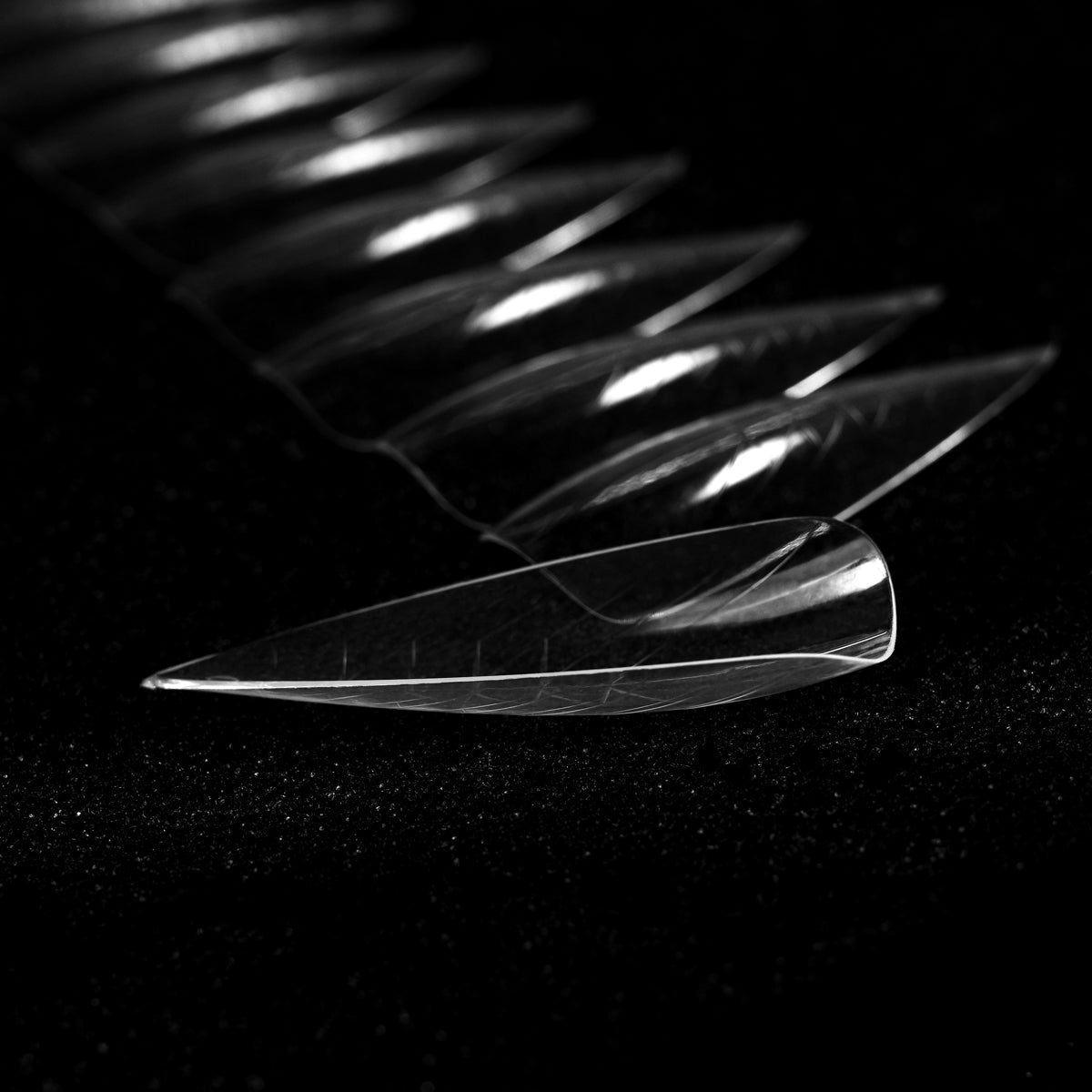 Dualforms 14 - Mandorla XXL 0mm - Dual form in Box - Formine trasparenti 15 misure 150 pezzi