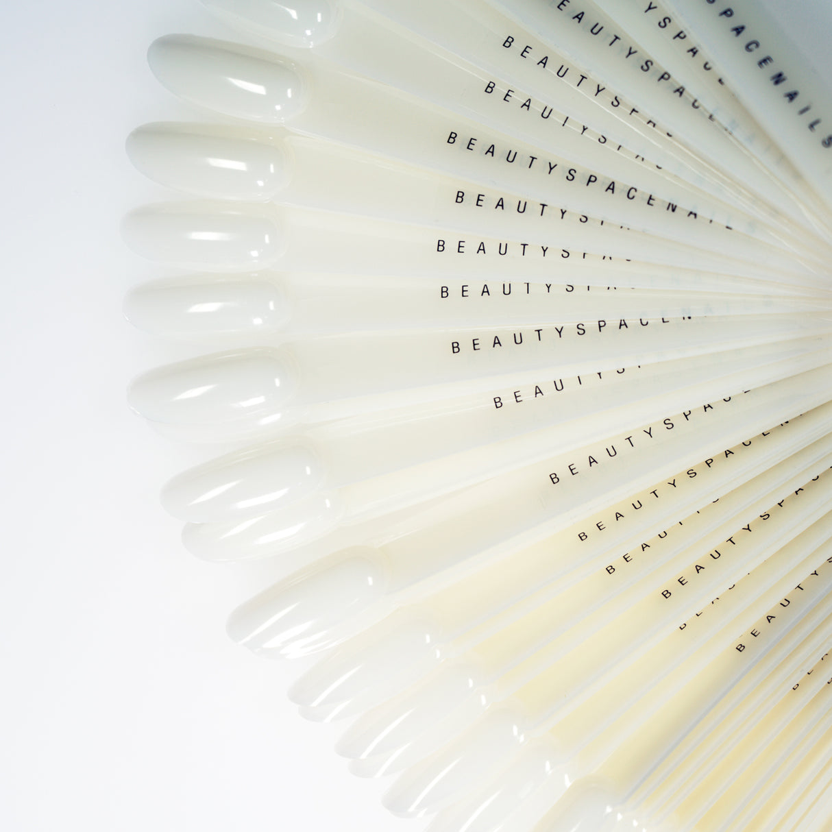 Espositore display a ventaglio con 50 TIP forma mandorla con LOGO - AVORIO