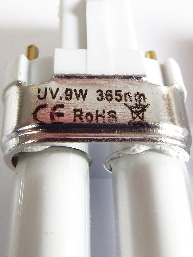 Lot de 4 ampoules 9W 365 nm